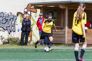 Bild 215 - B-Juniorinnen SG Trittau/S�dstormarn - SV Frisia 03 Risum Lindholm : Ergebnis: 3:1